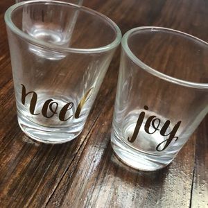 Holiday shot glass set